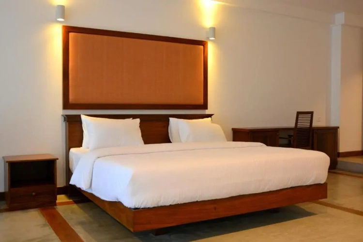 Standard room with view