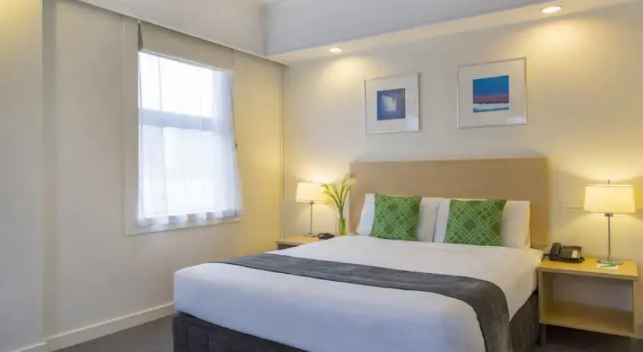 Mercure Willis Street