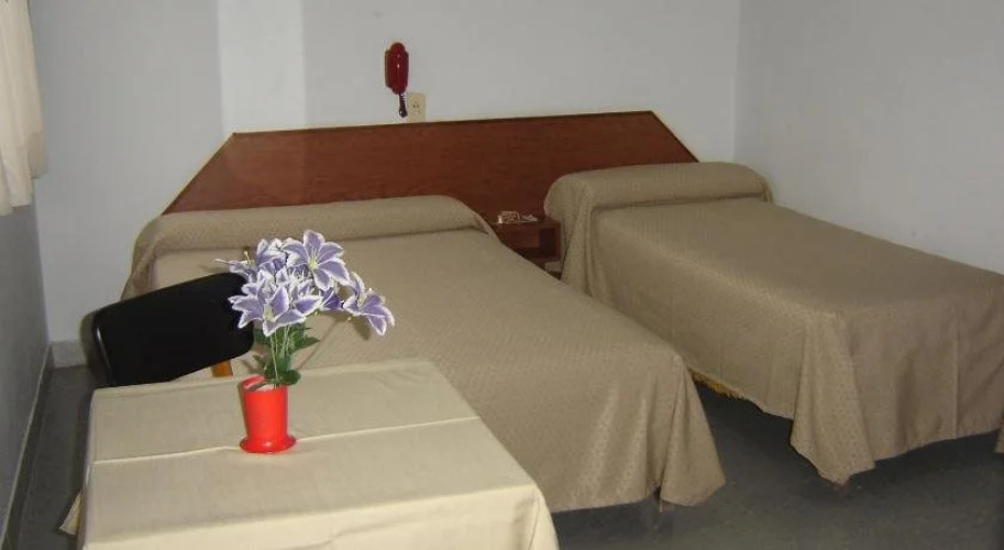 Hotel Omega