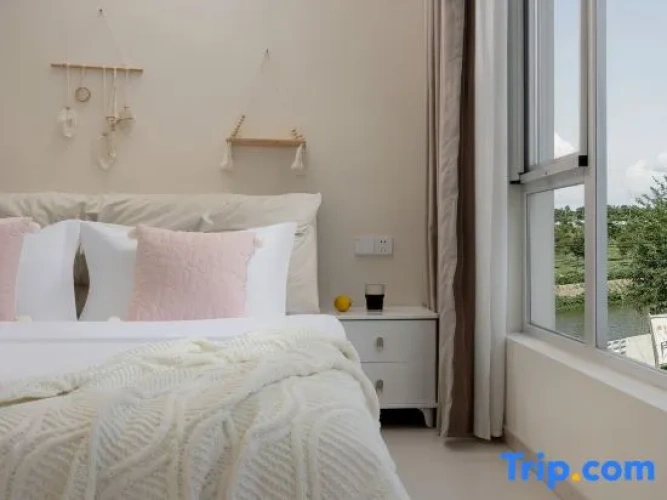 Standard Double room with garden view