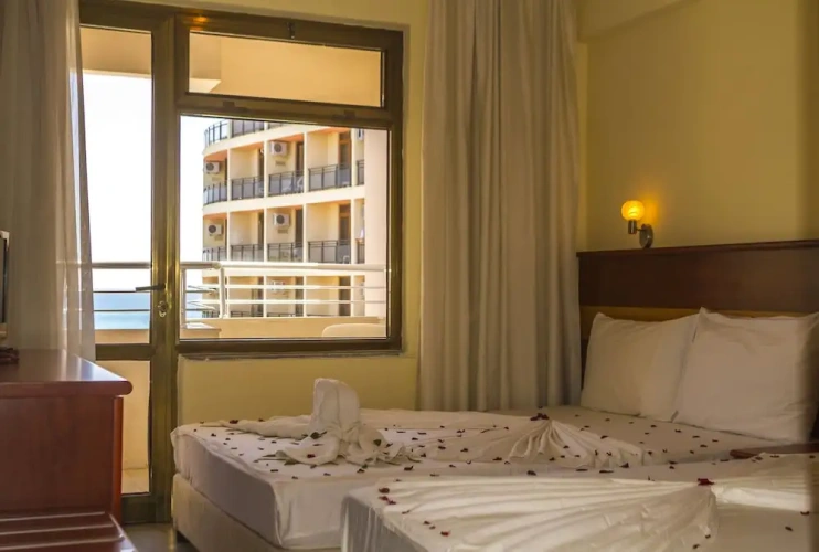 Standard Double room with pool view