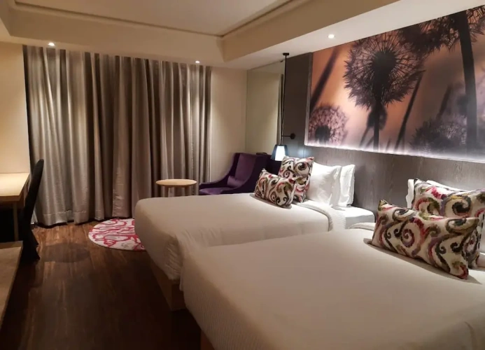 Premium Twin room