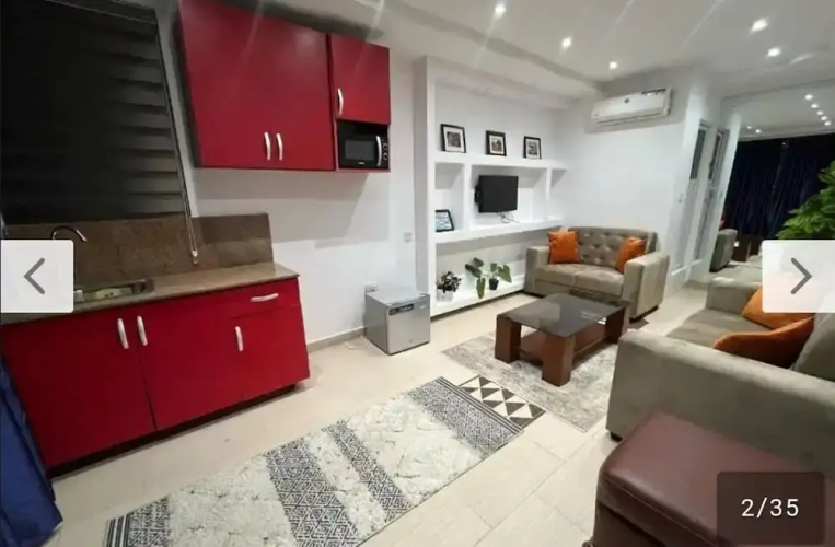 Hod Apartments   Gra
