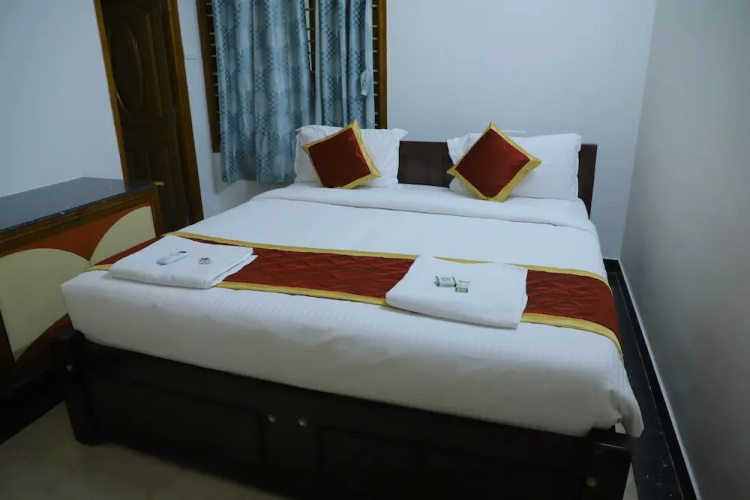 Nanda Mohan Homestay