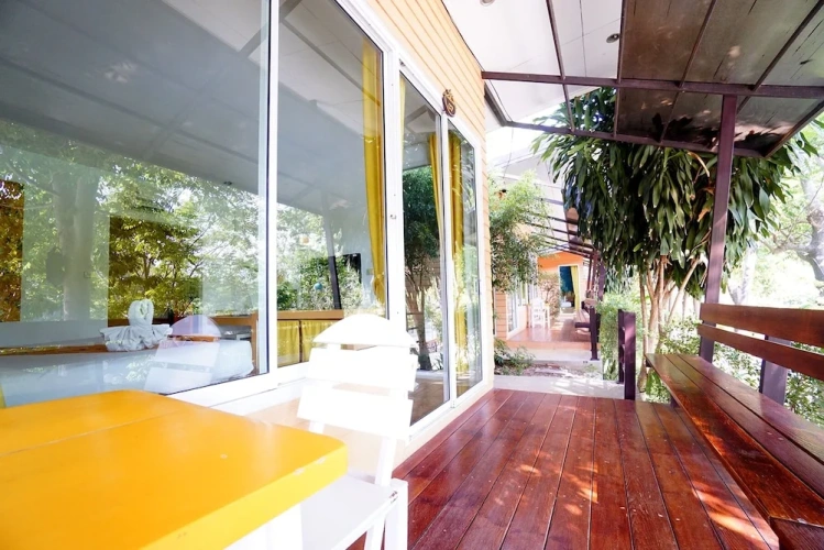 Standard room with balcony and with river view