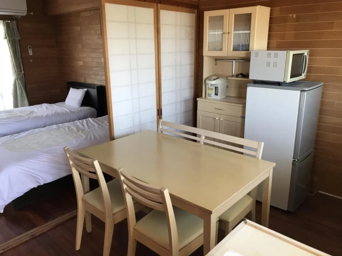 Standard Twin room with balcony