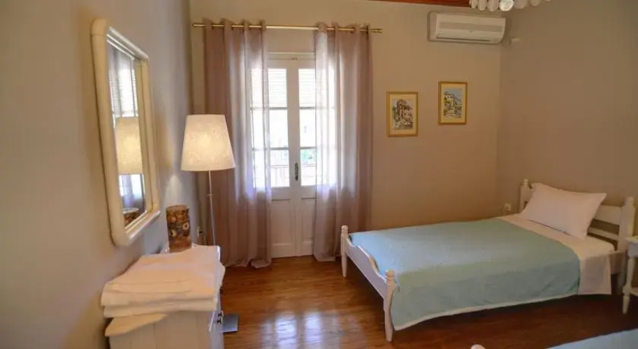 Chrisa's House