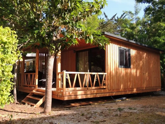 2 Bedrooms Chalet