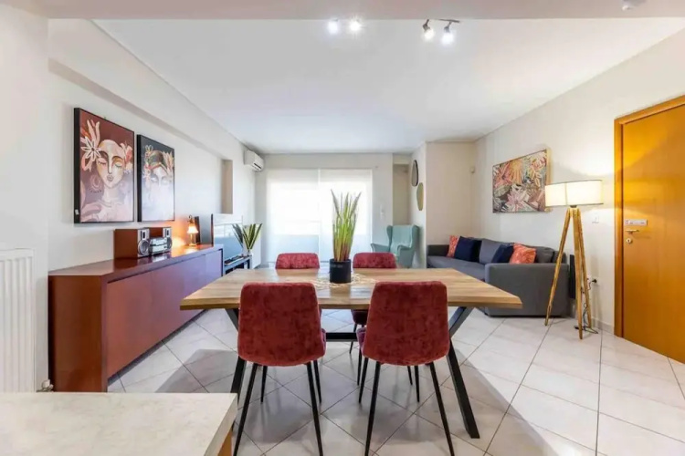 Petralona Amazing 2 bd Flat
