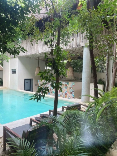 3 Bedrooms Apartment