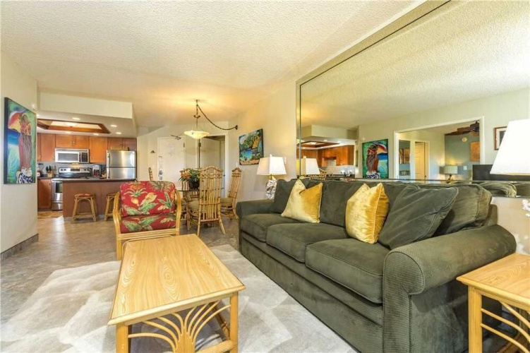 Maui Banyan #G-201 - 2 Br Condo