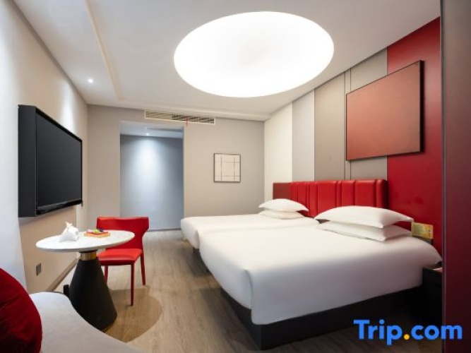 Triple Suite