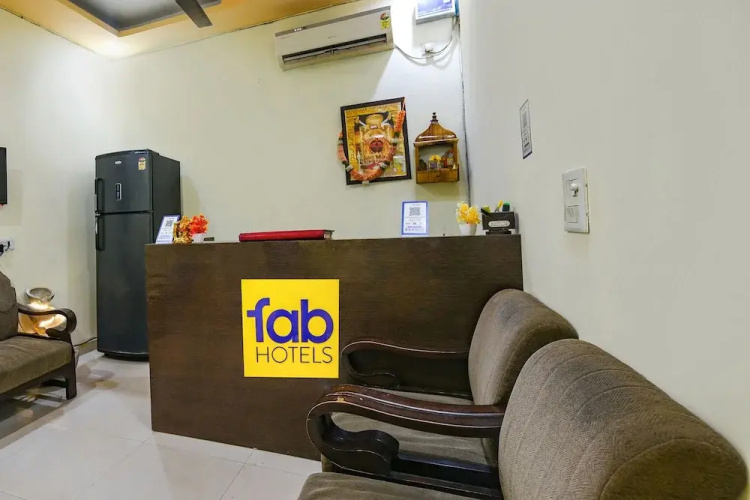 Fabhotel Lake View I