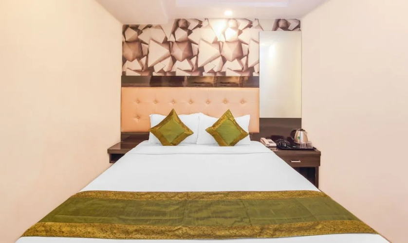 Hotel Palace Residency