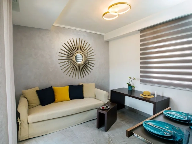 1 Bedroom Deluxe Suite