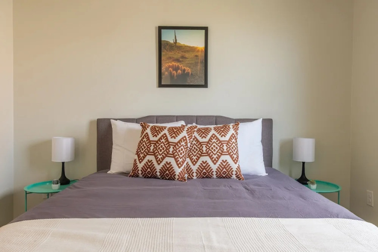 Comfy Downtown Apartments by Frontdesk