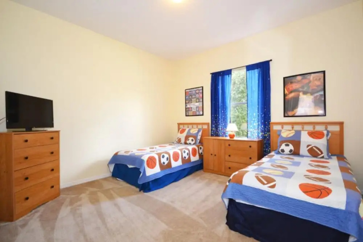 Tuscan Hills 215099