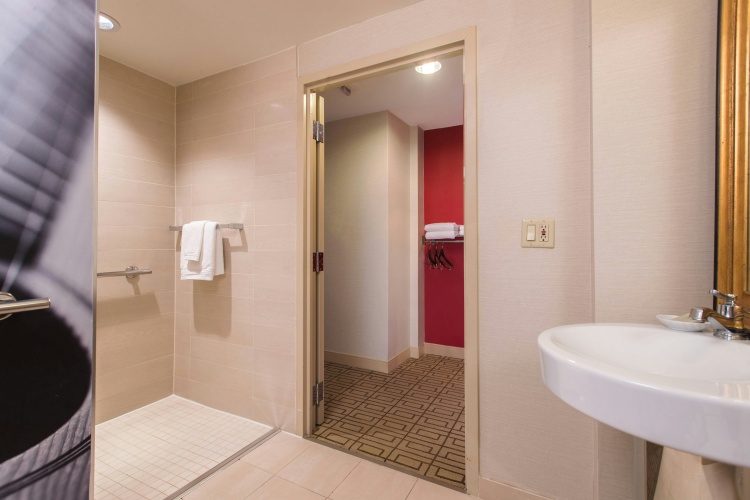 Renaissance Austin Hotel photo 11