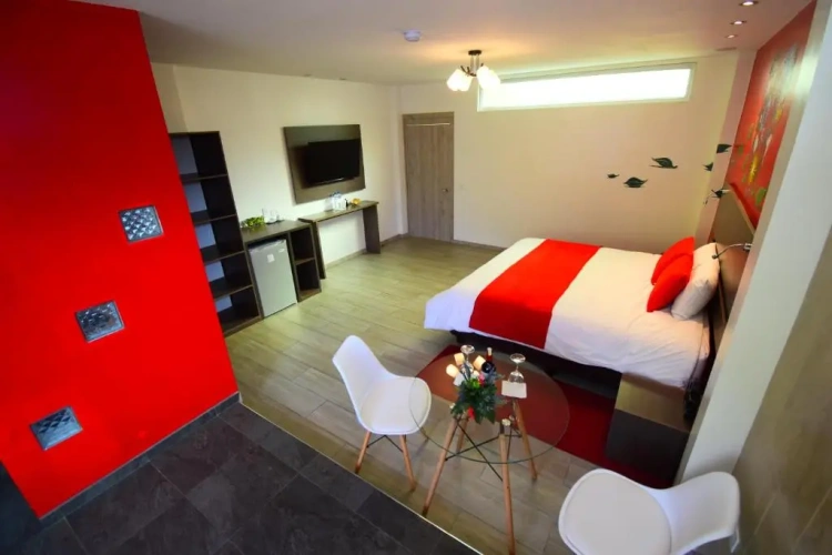 Deluxe Suite