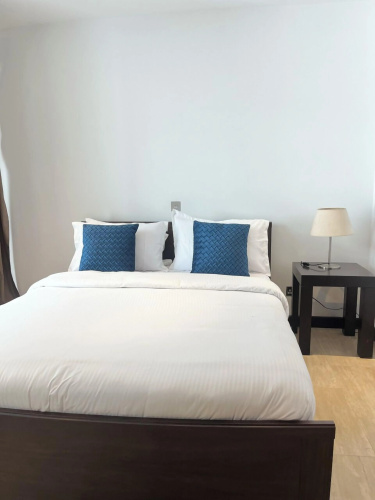 Premier Place Appt 1B