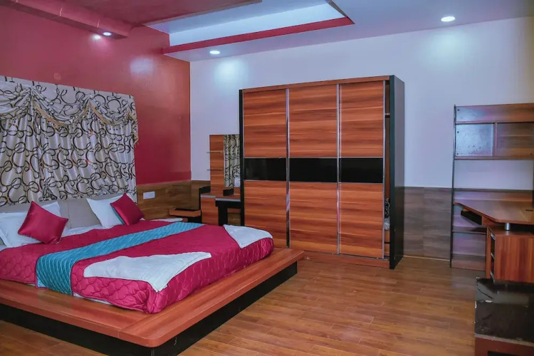 Astha Home Stay