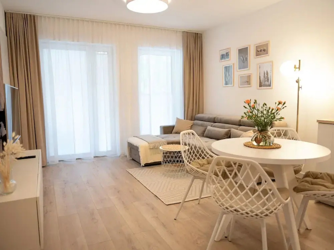 Comfortable Apartment, Year-round Pool