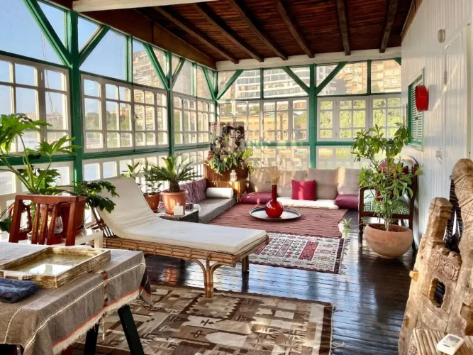 Deluxe Apartment