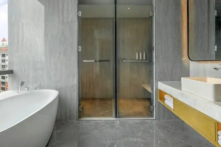 Executive Double Club Suite with city view