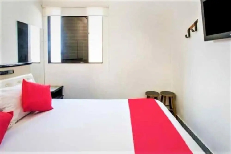 Memorial Hotel