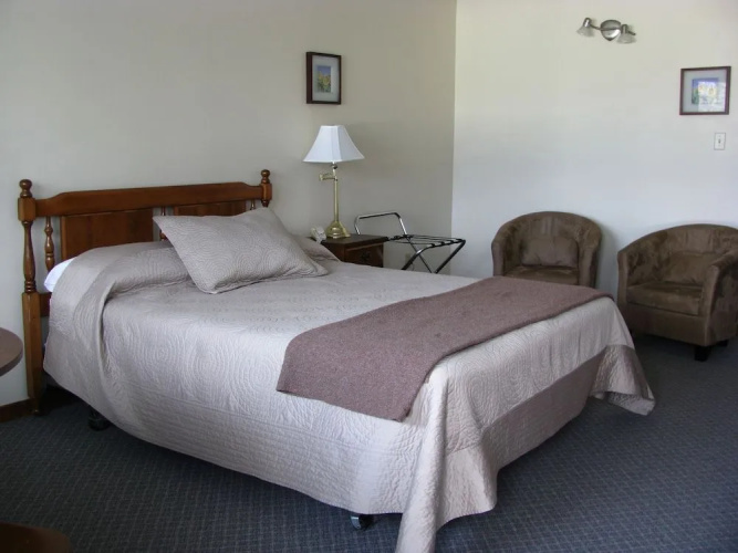 The Homeport Motel
