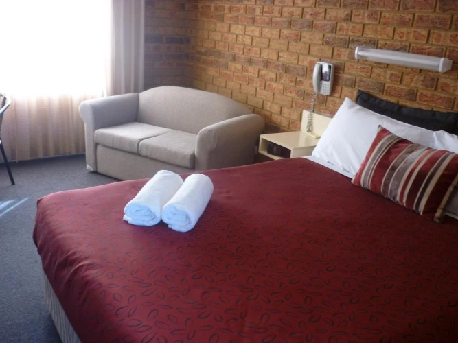 Sugarloaf Motel