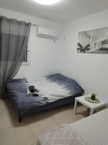 Apartment with terrace and parking
