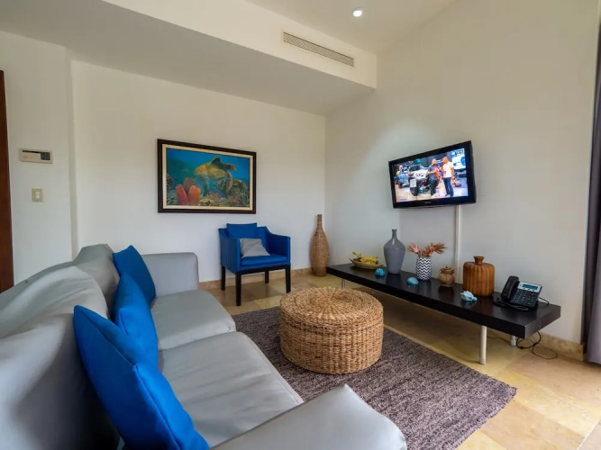 Acqua Residences