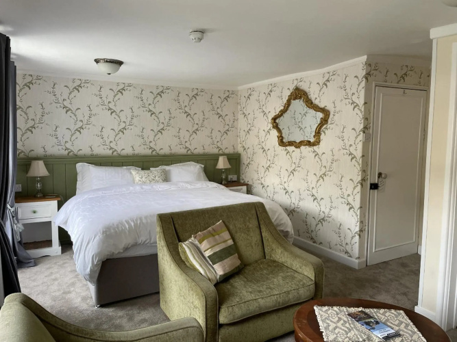 Little Mainstone Guest House