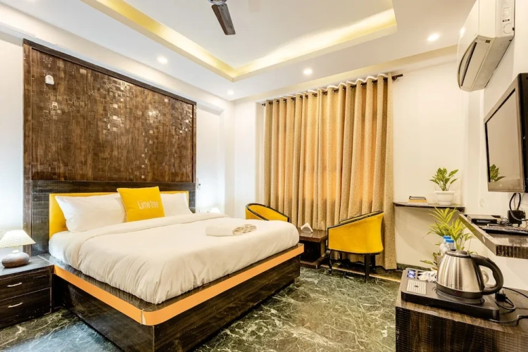 Superior room