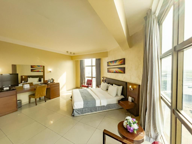 The Avenue Suites