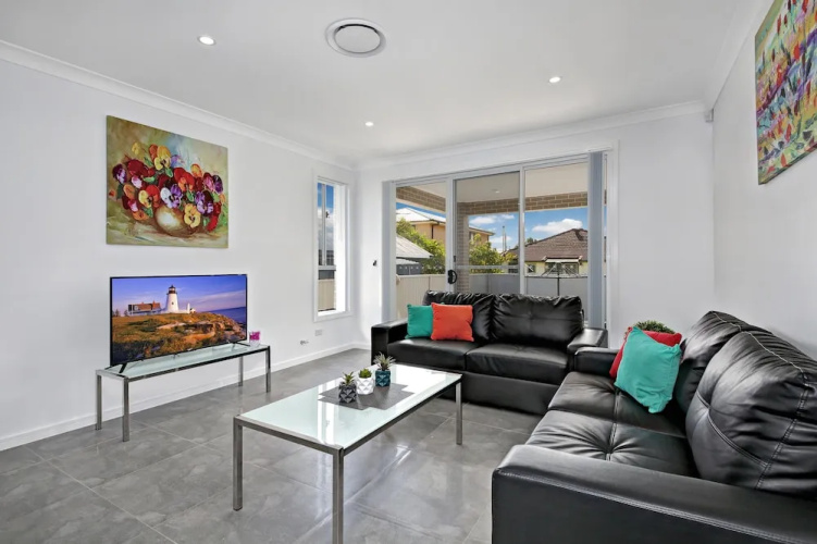 Canley Heights Villas - Sydney