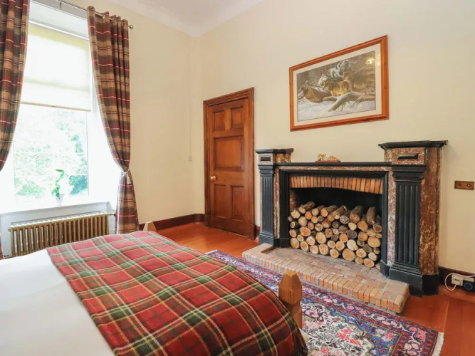 Rob Roy Apartment