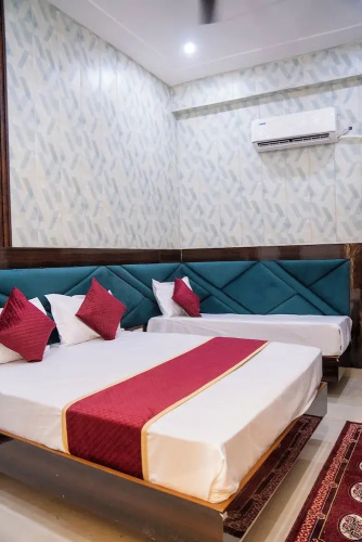 Sr Guest House