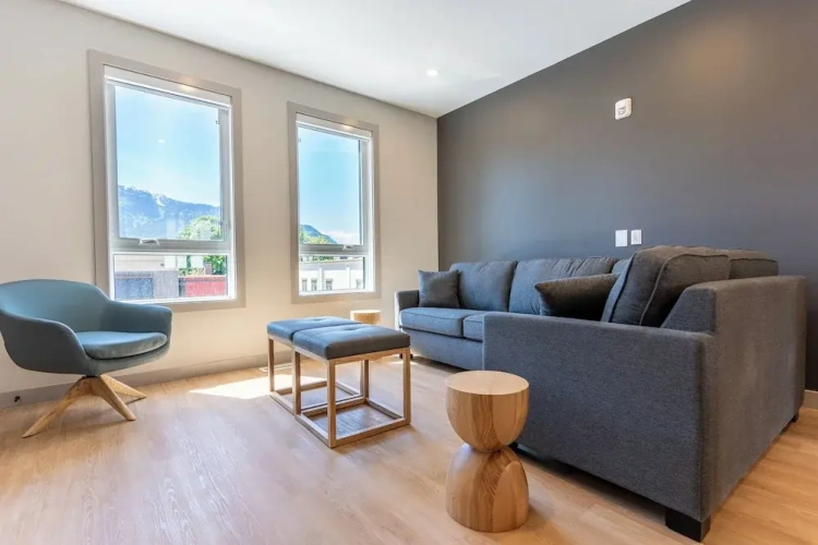 2 Bedrooms Double Suite