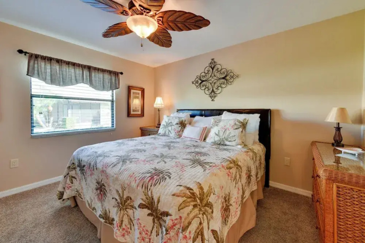 Grill, Lanai & Pool Access: Charming Sebring Villa