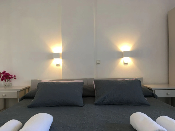 Stefano Apartments