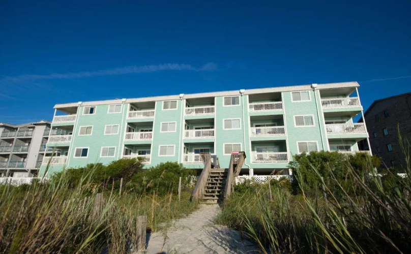 Sandpebble Beach Club