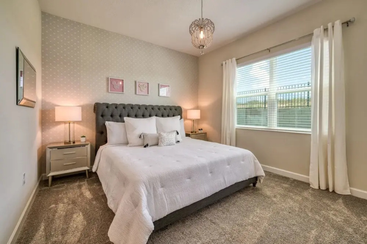 Mickey Themed 2 Bdrm Condo