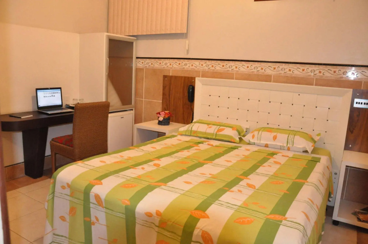 Feira Plaza Hotel
