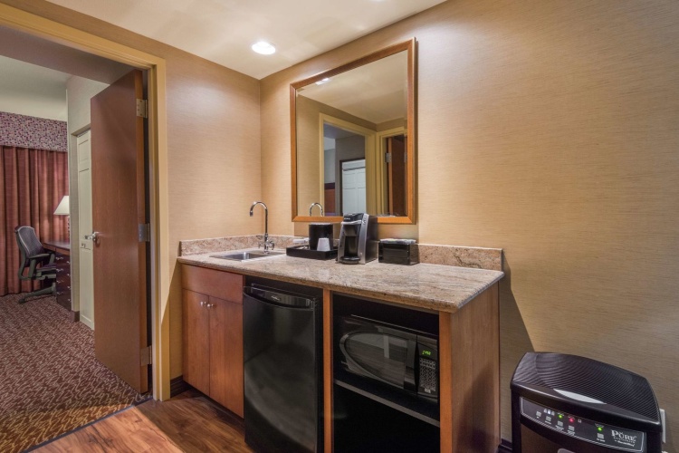 Embassy Suites by Hilton Loveland Conference Center photo 36