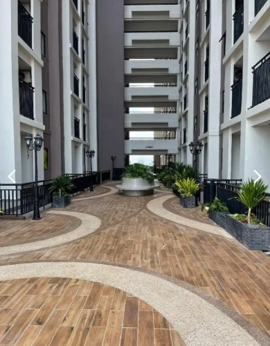 1 Bedroom Apartment with balcony