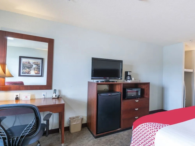 Southern Inn & Suites