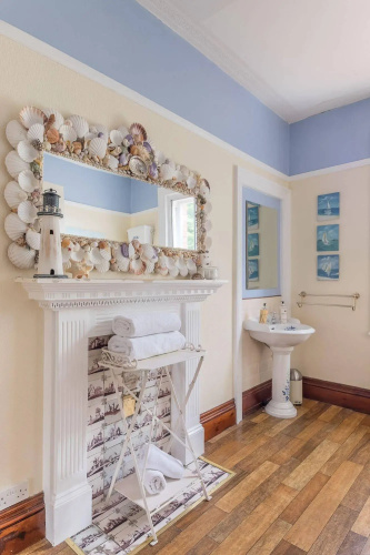 Woodside Villa Whitby