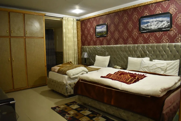 Rose Valley Hotel